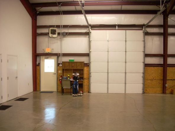Venture Business Center: 182 Venture Dr, Seaford, DE 19973